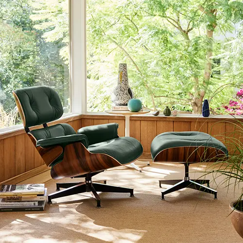 Lounge Chair by Charles & Ray Eames - 4