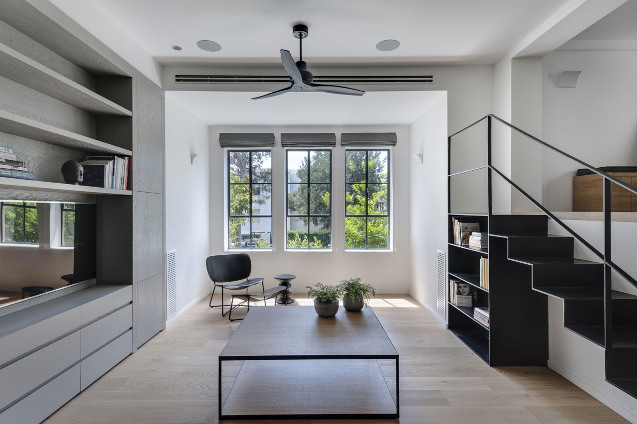 YR Apartment 