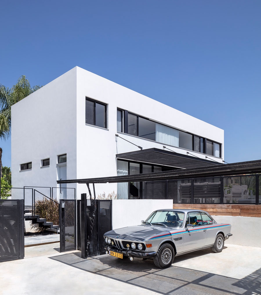 CSI HOUSE