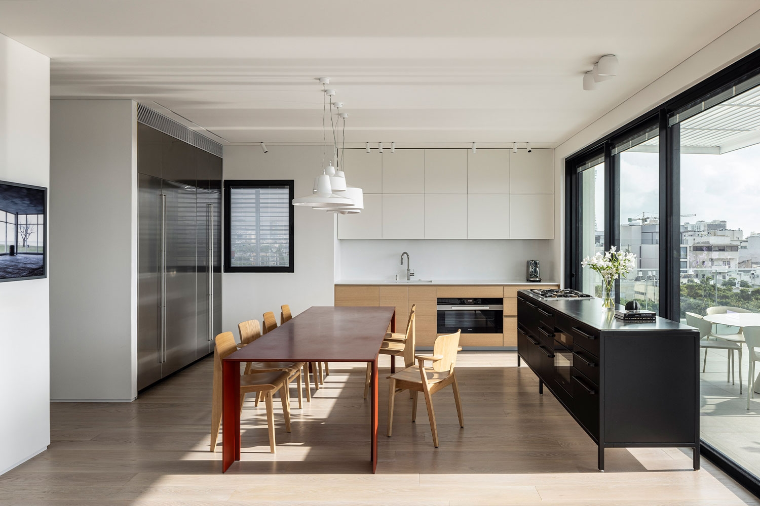 M APARTMENT
