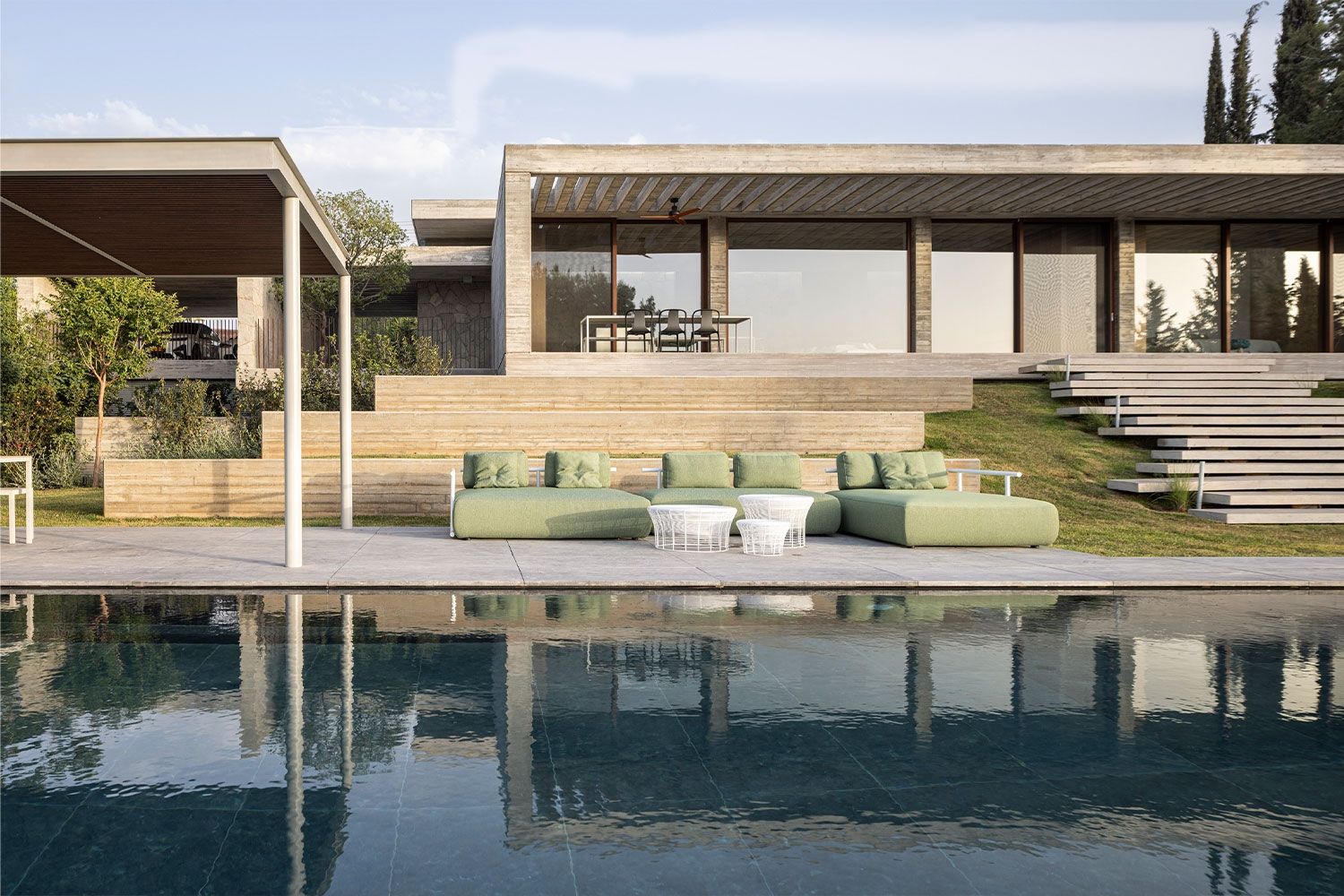 THE COUNTRYSIDE HOUSE