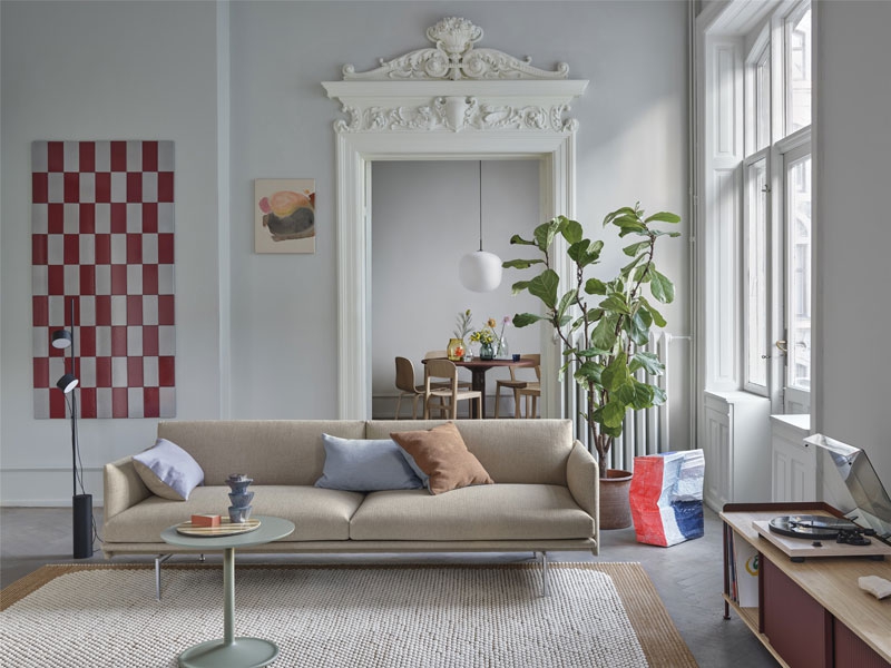 Outline Sofa 3 Seater