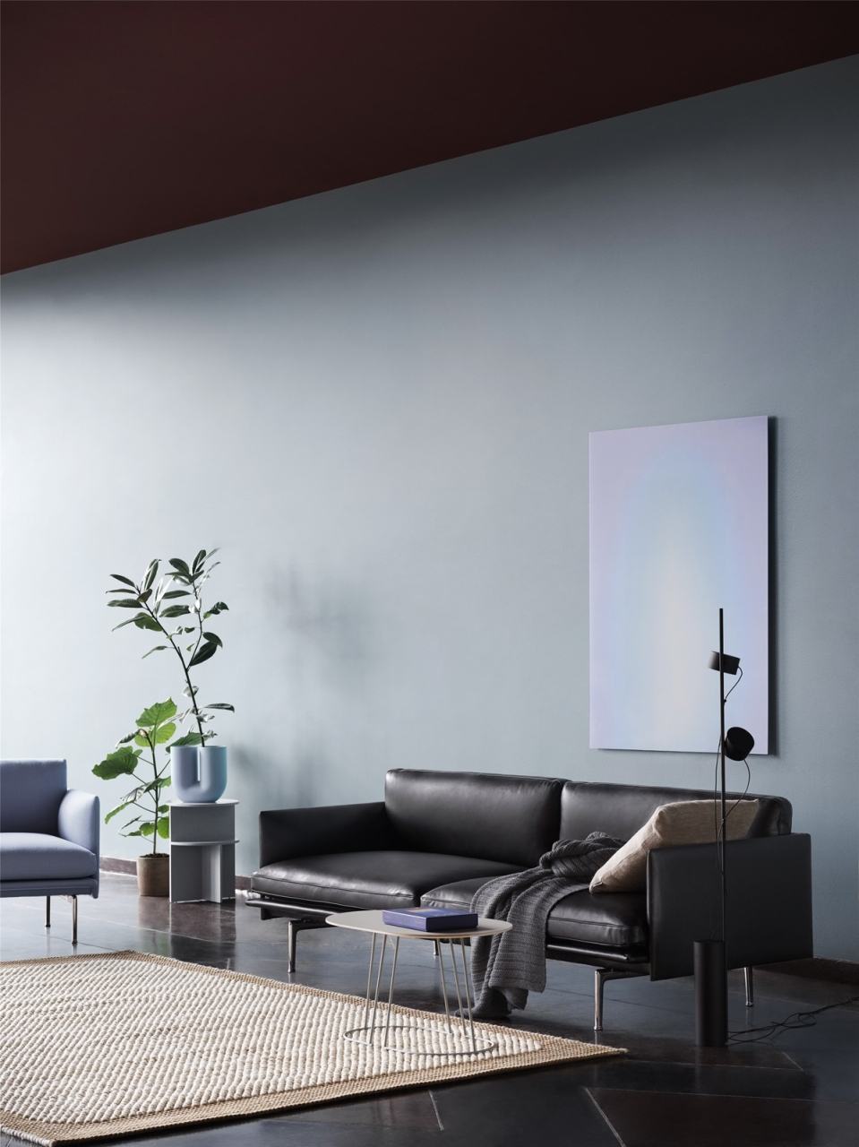 Outline Sofa 3 Seater