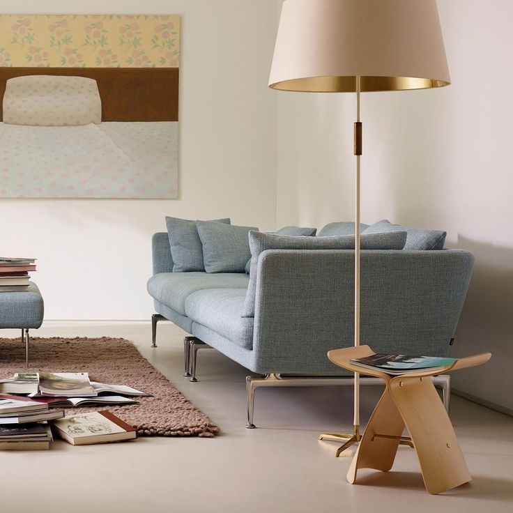 Suita pointed cushions