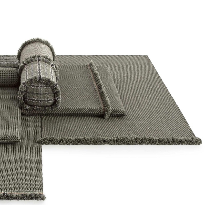 GARDEN LAYERS DIAGONAL